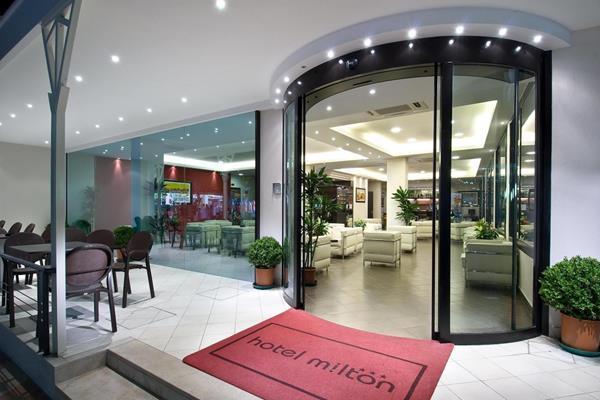 Hotel Milton กัตตอลิกา ภายนอก รูปภาพ